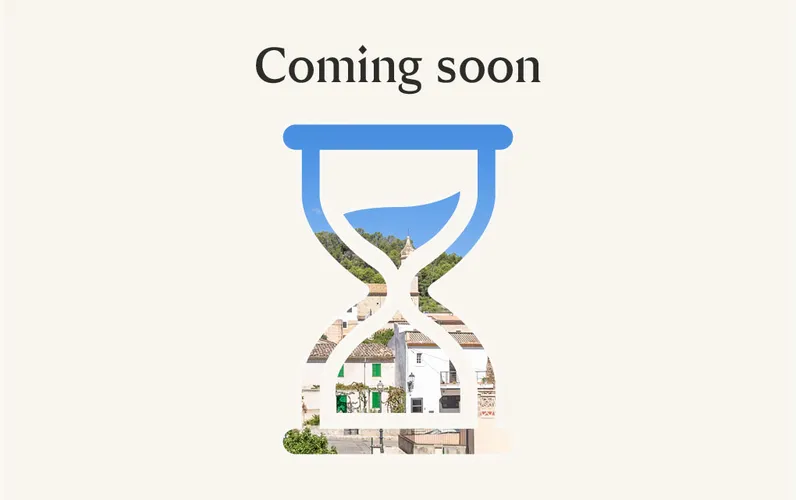 Zmodernizowana kamienica z dużym tarasem na dachu