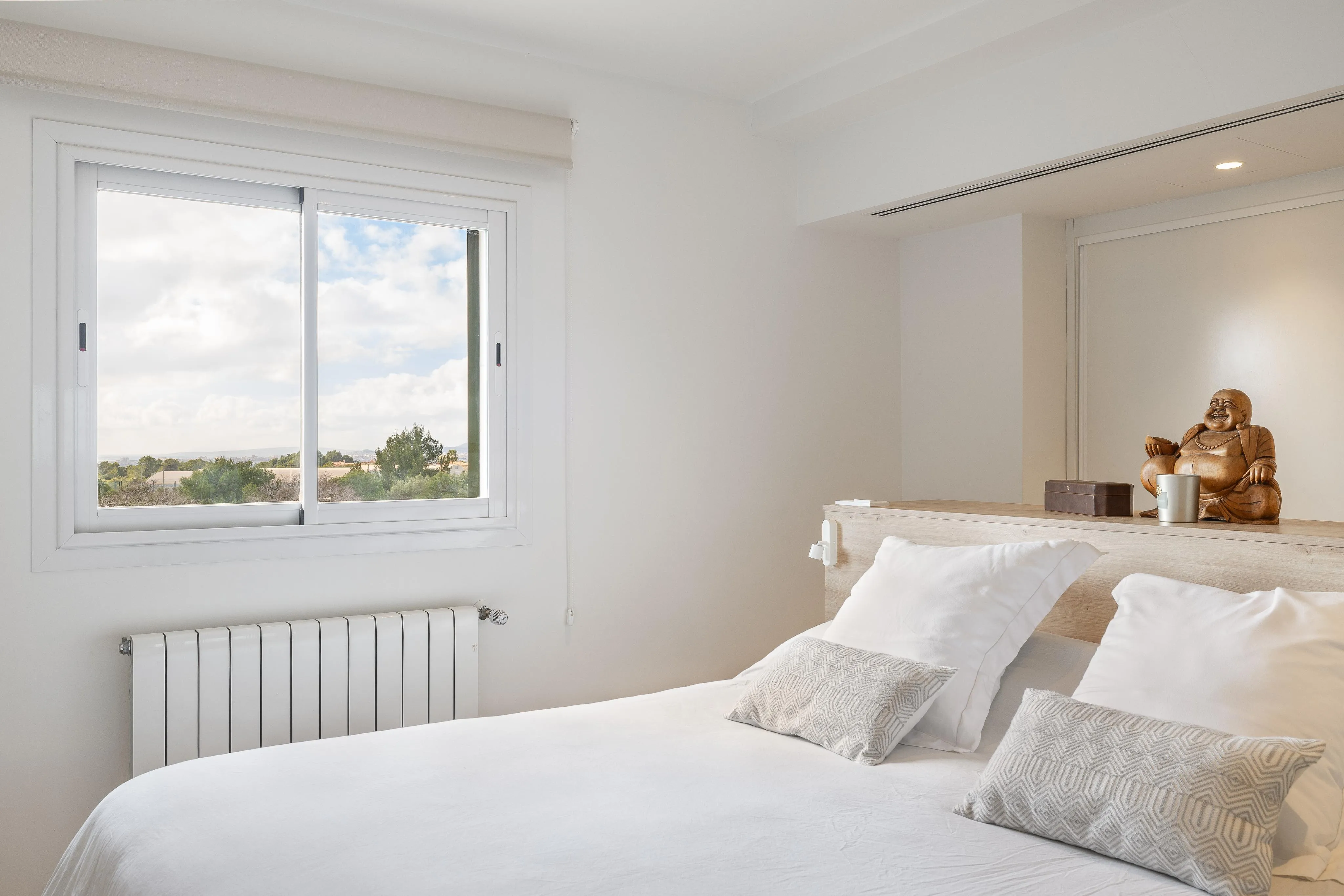 Mediterrane Villa mit Blick auf die Bucht von Palma-13