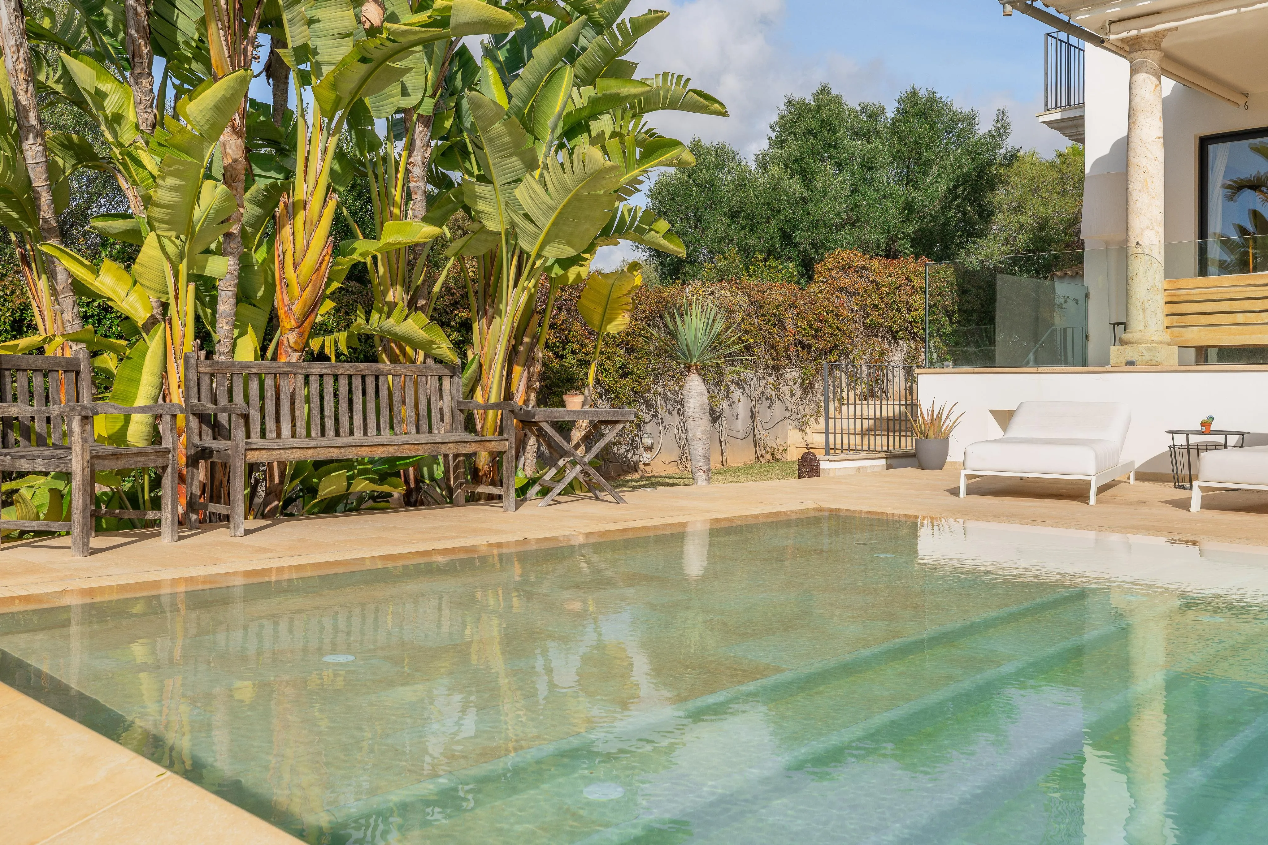 Mediterrane Villa mit Blick auf die Bucht von Palma-16
