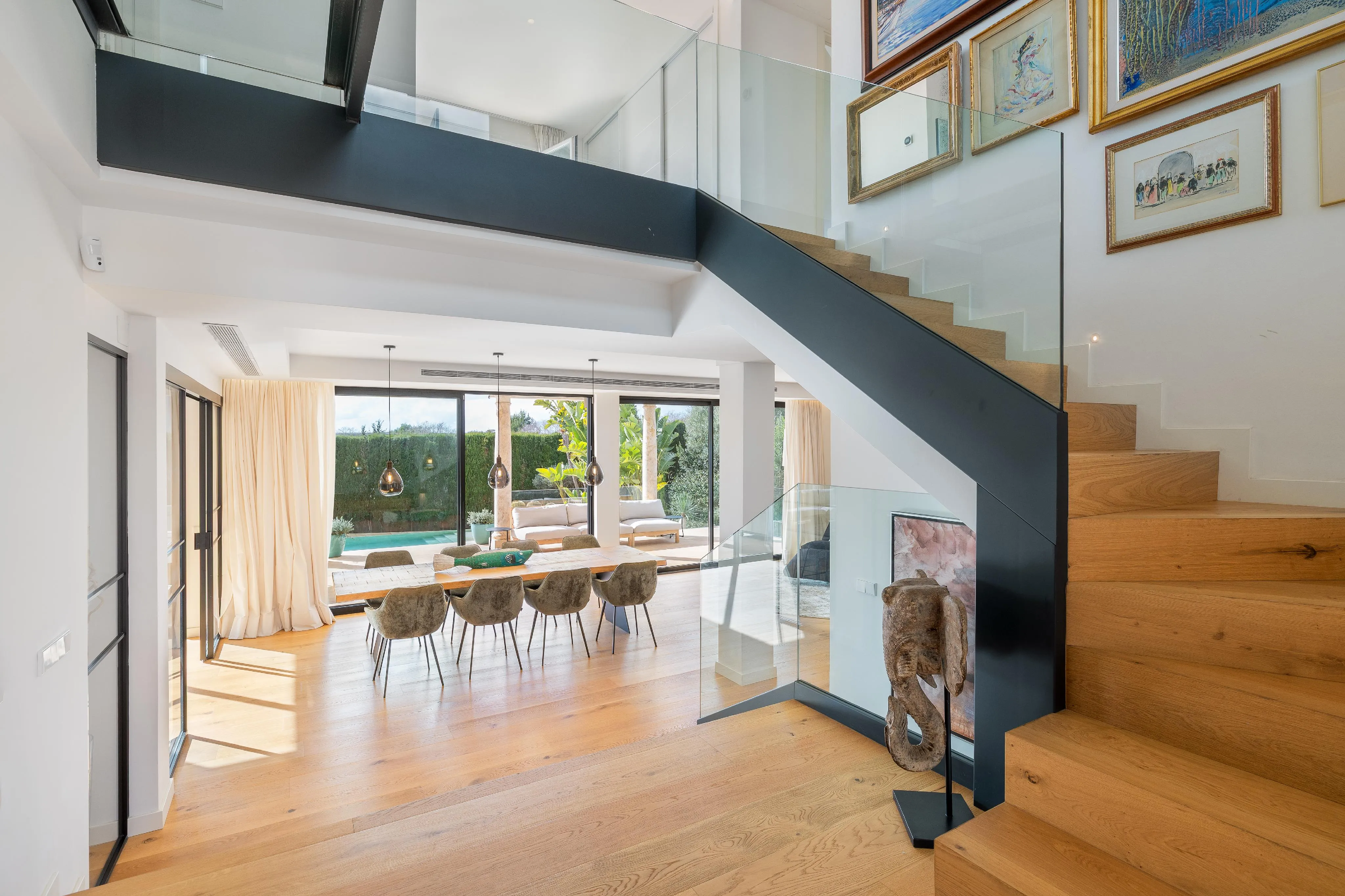 Middelhavsvilla med udsigt over Palmabugten-5