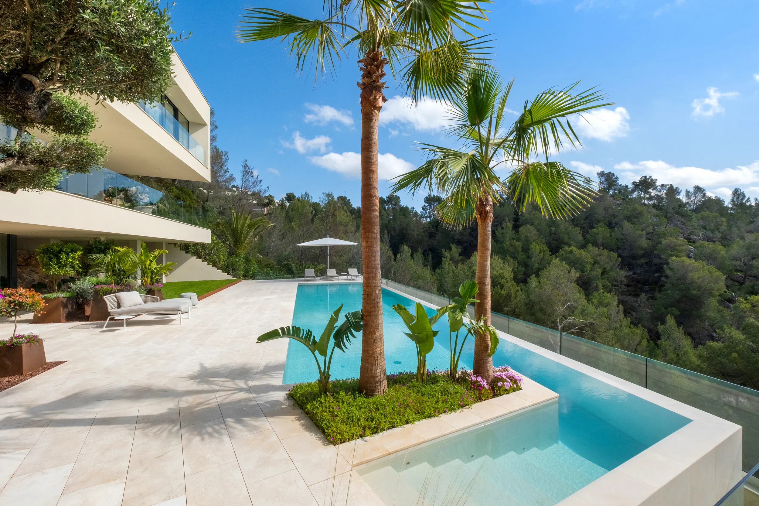 New built villa with sea views in Son Vida-3