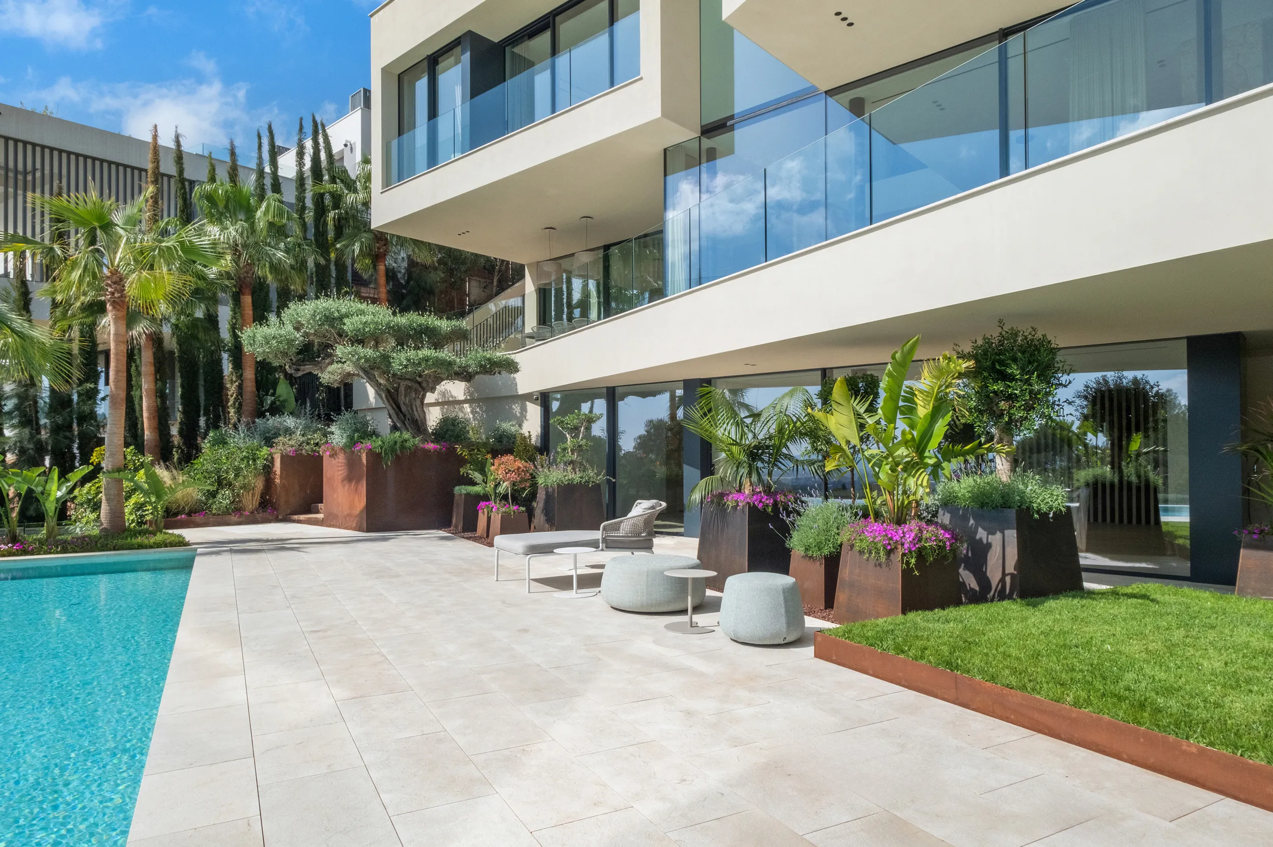 New built villa with sea views in Son Vida-17