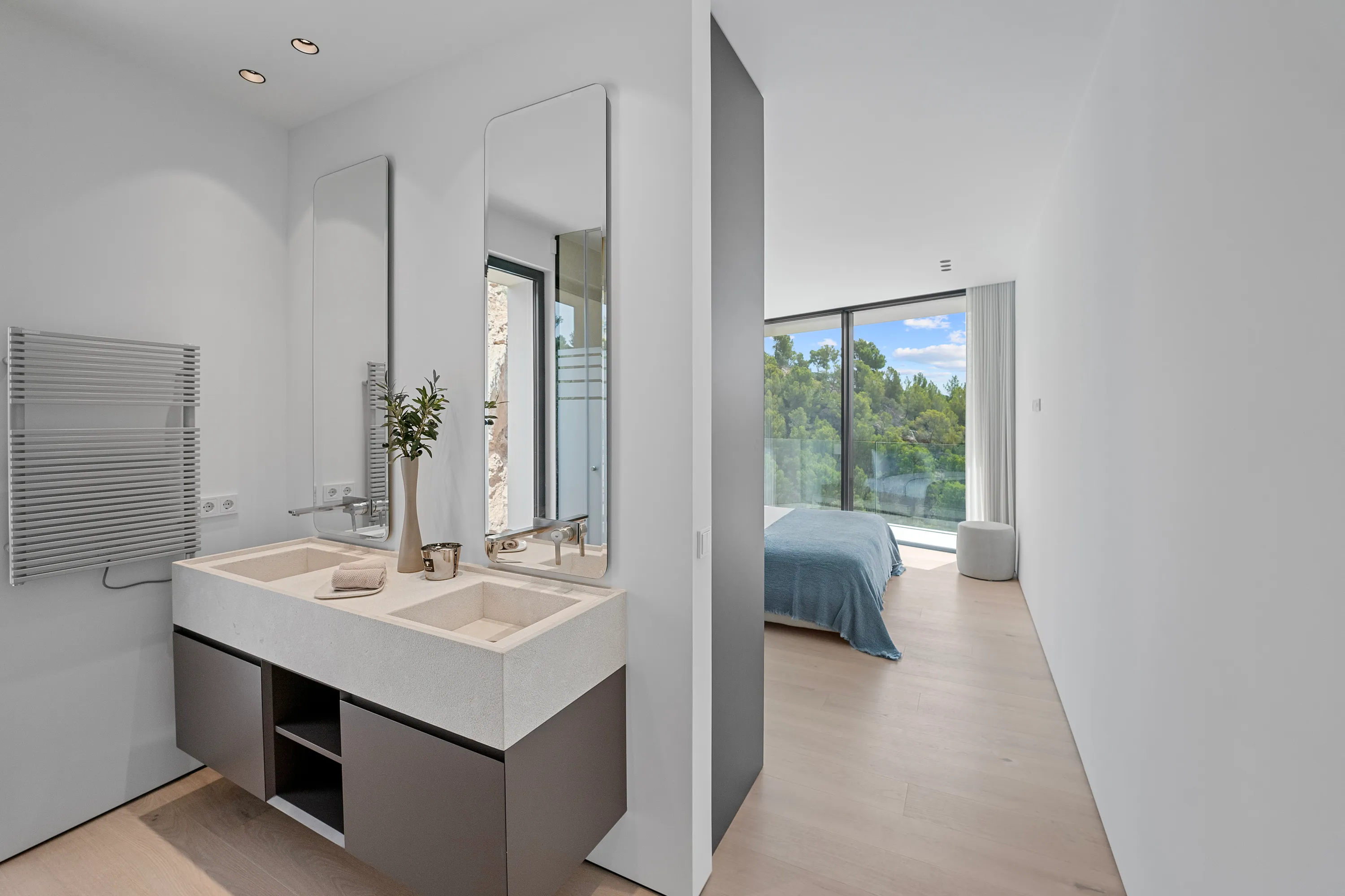 New built villa with sea views in Son Vida-12