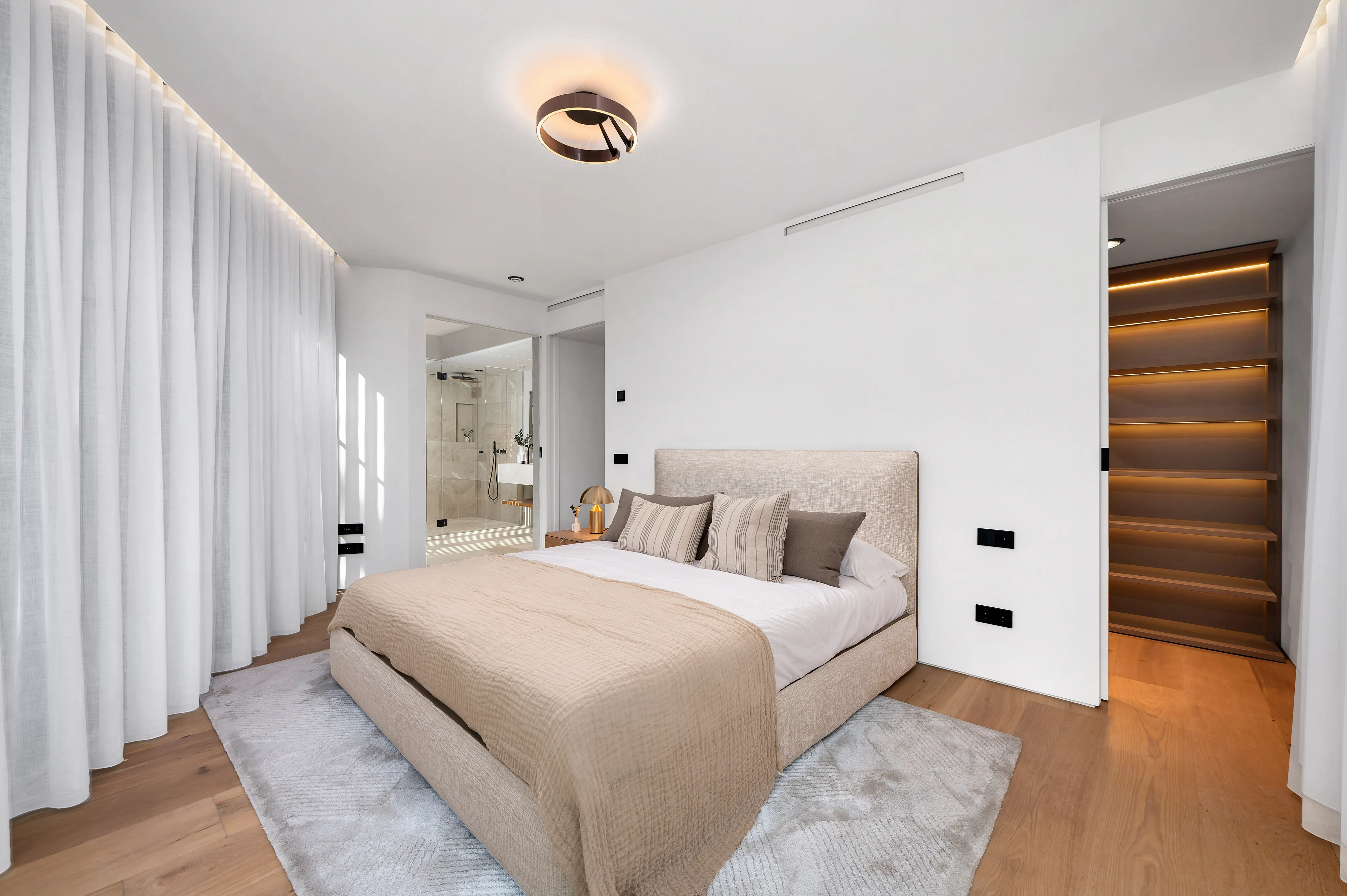 Residenza di lusso di alta qualità con piscina privata-11