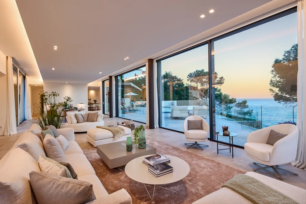 Villa "Baymonte" en bord de mer-25