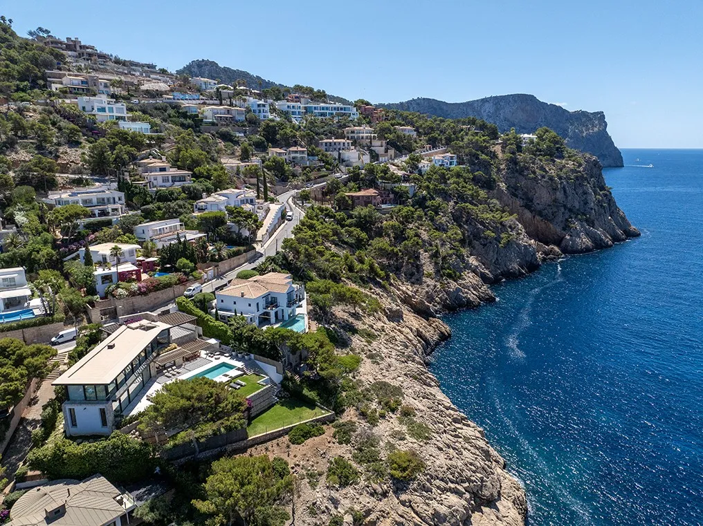 Villa "Baymonte" en bord de mer-14