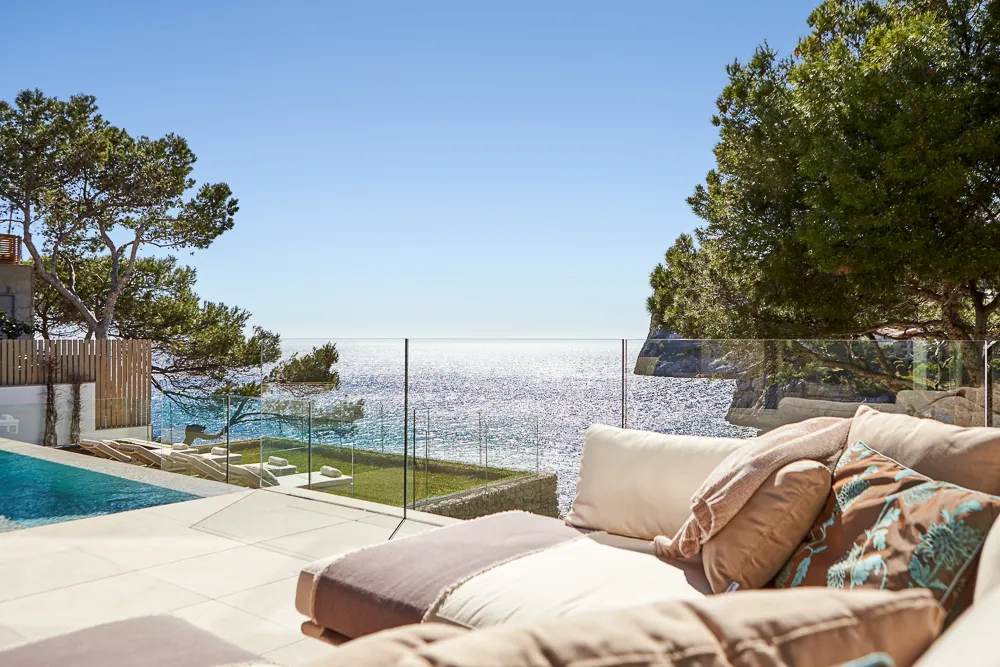 Villa "Baymonte" en bord de mer-11