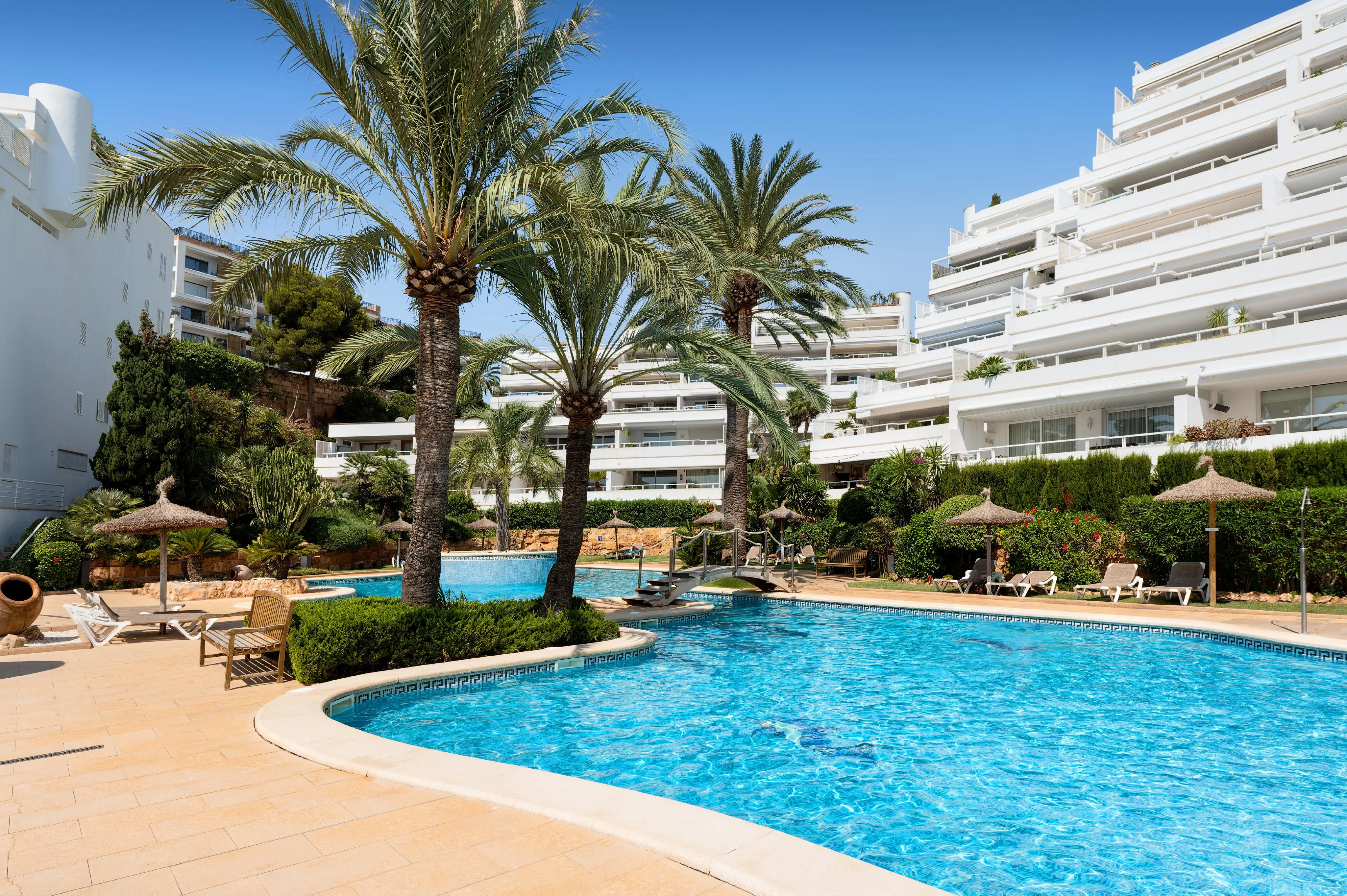 Holiday Apartment with Stunning Sea Views Next to the Marina-11