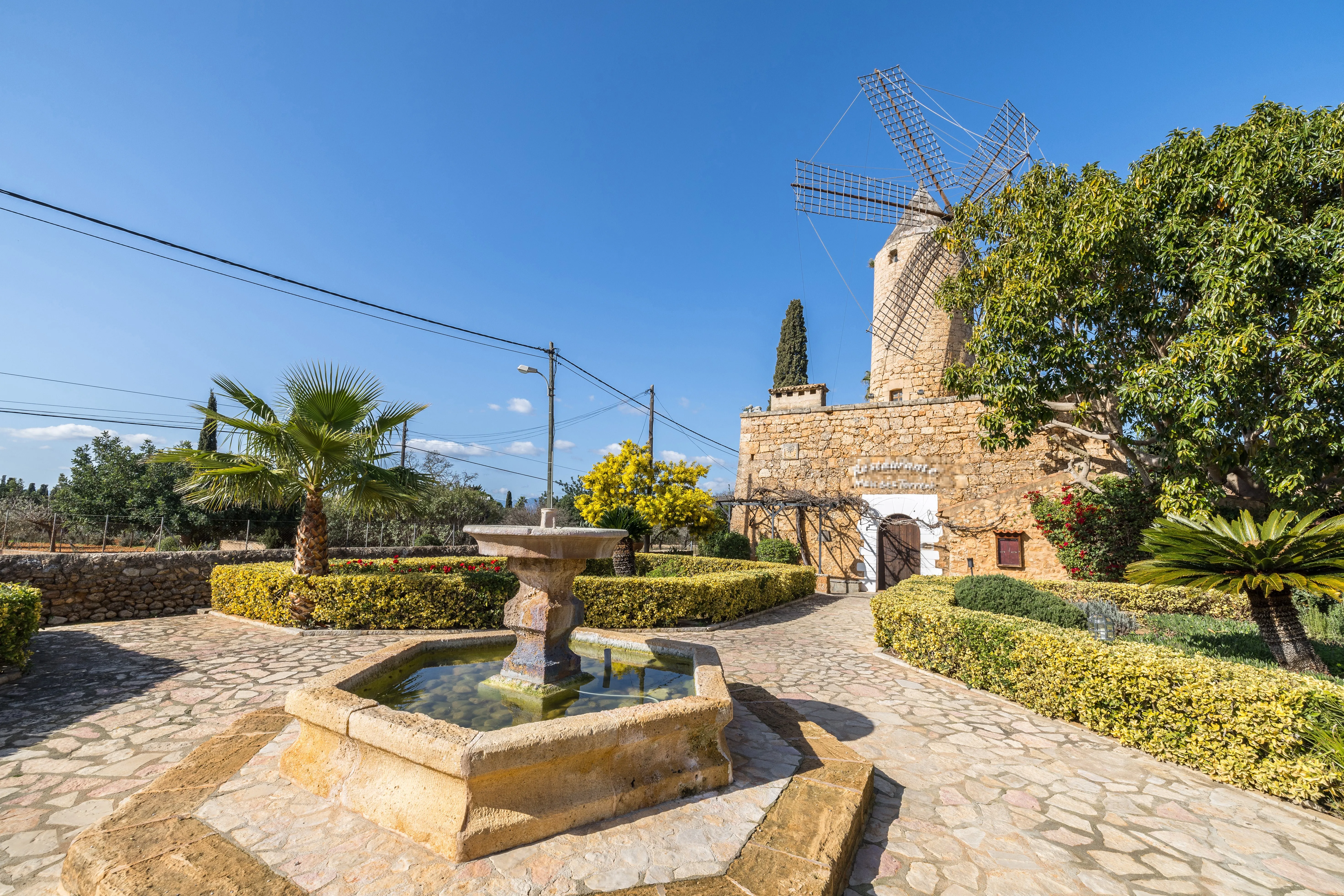 Molí amb història i potencial a Santa María-16