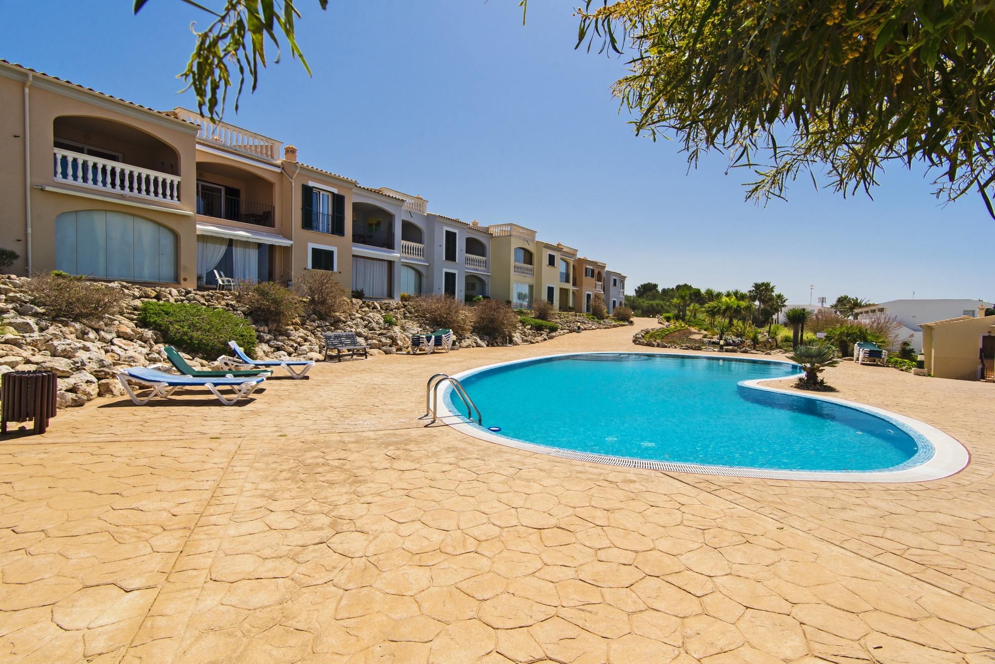 Apartment with magnificent sea views