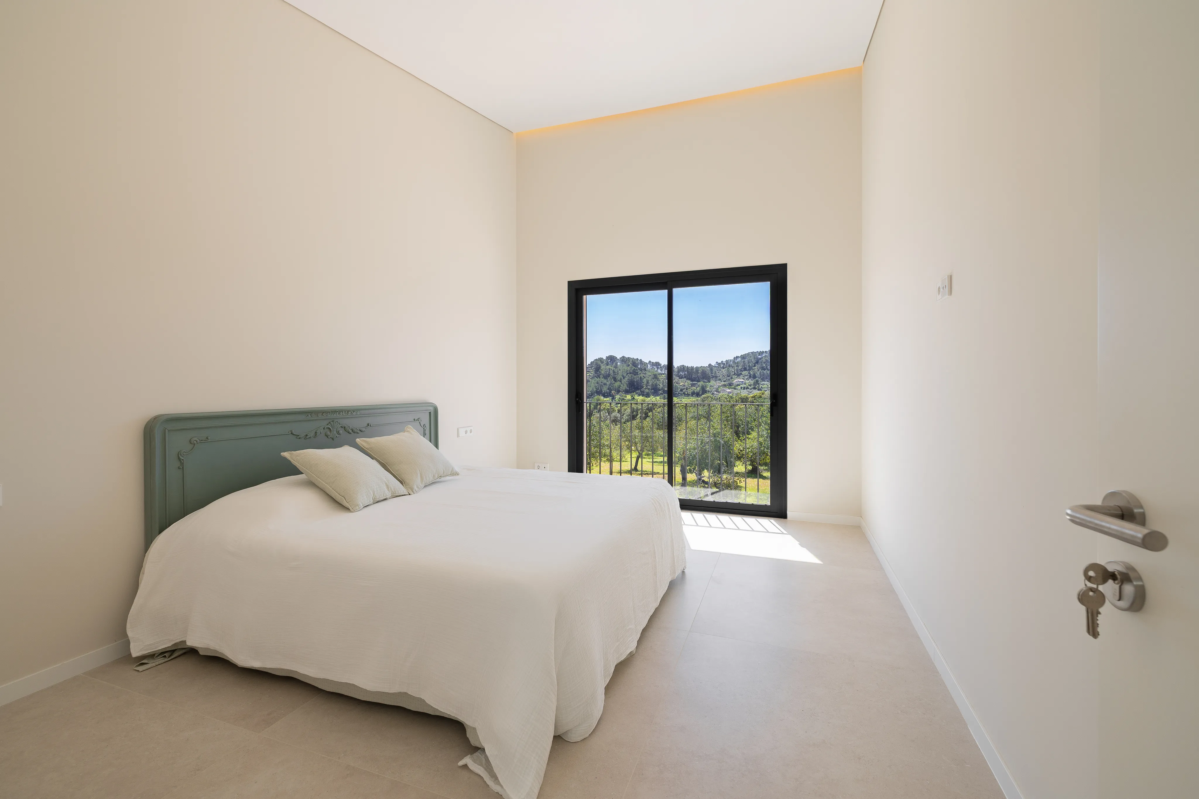 Finca nova de somni amb belles vistes a Caimari-9