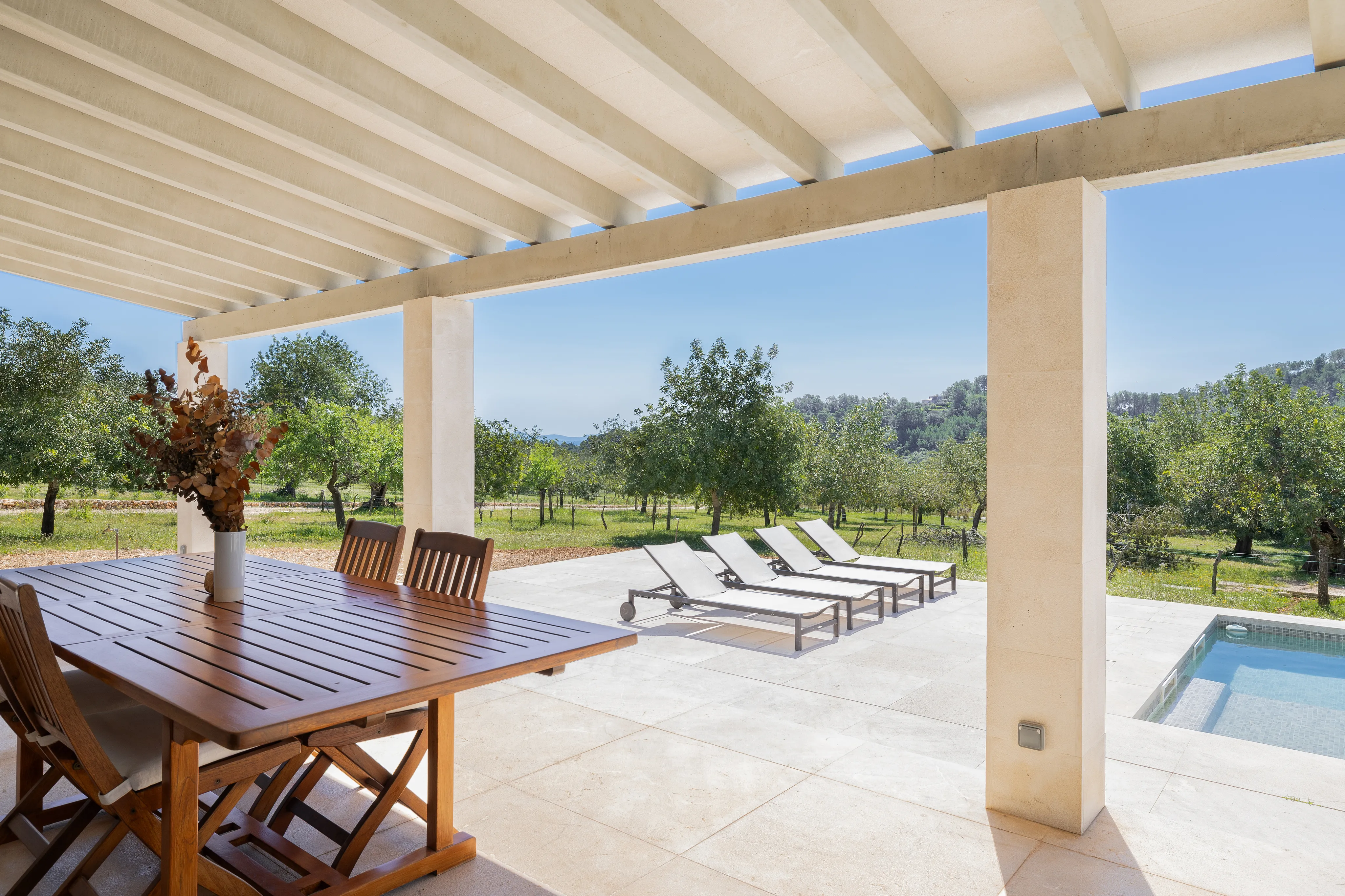 Finca nova de somni amb belles vistes a Caimari-11