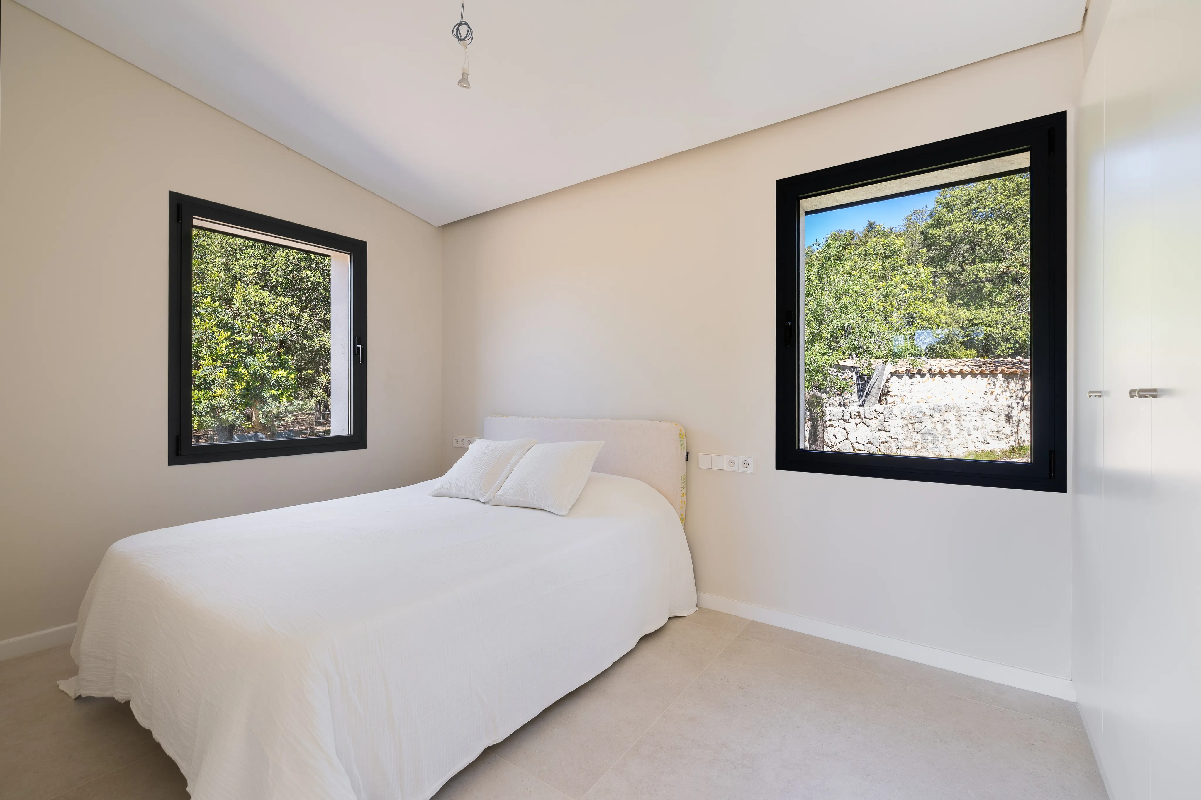 Finca nova de somni amb belles vistes a Caimari-7