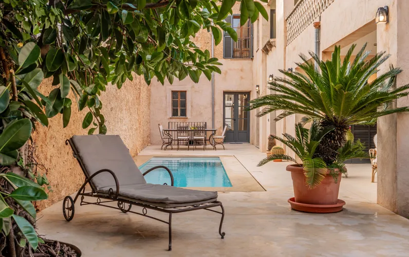 Historiskt radhus i hjärtat av Campos