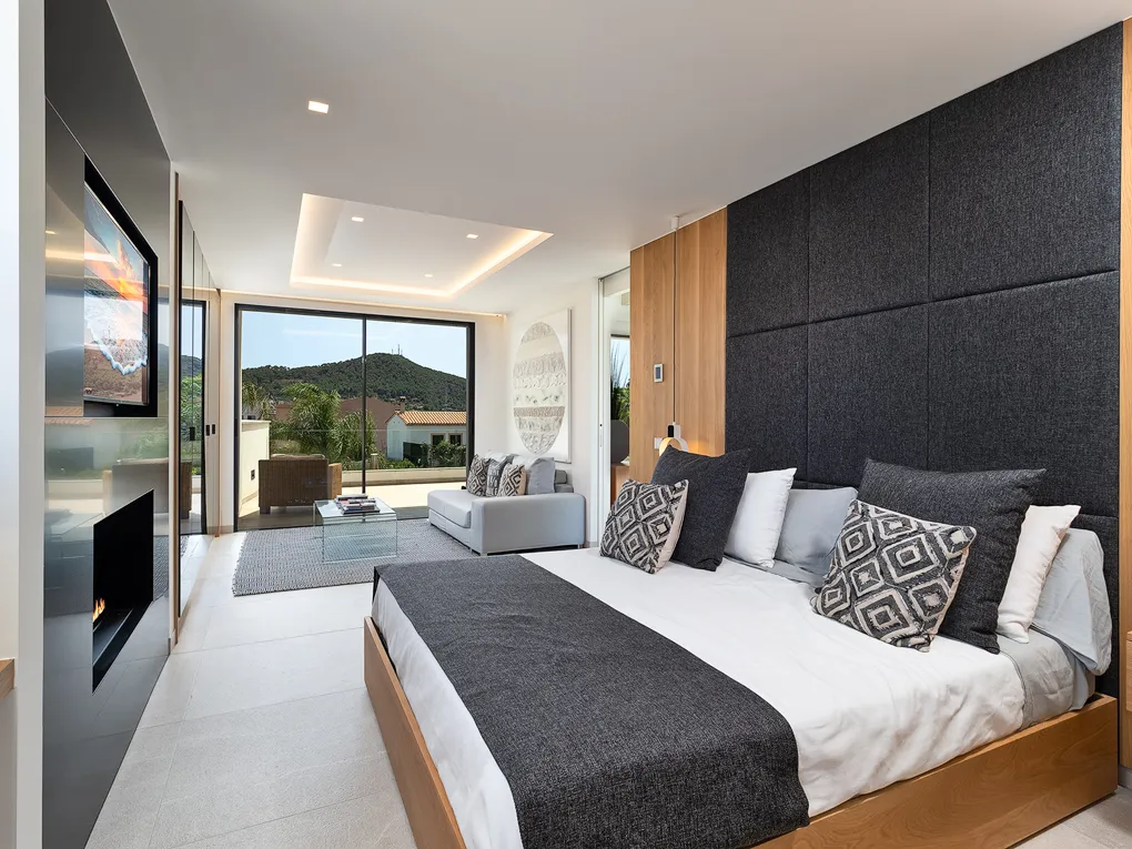 Amazing new build villa in Andratx-10