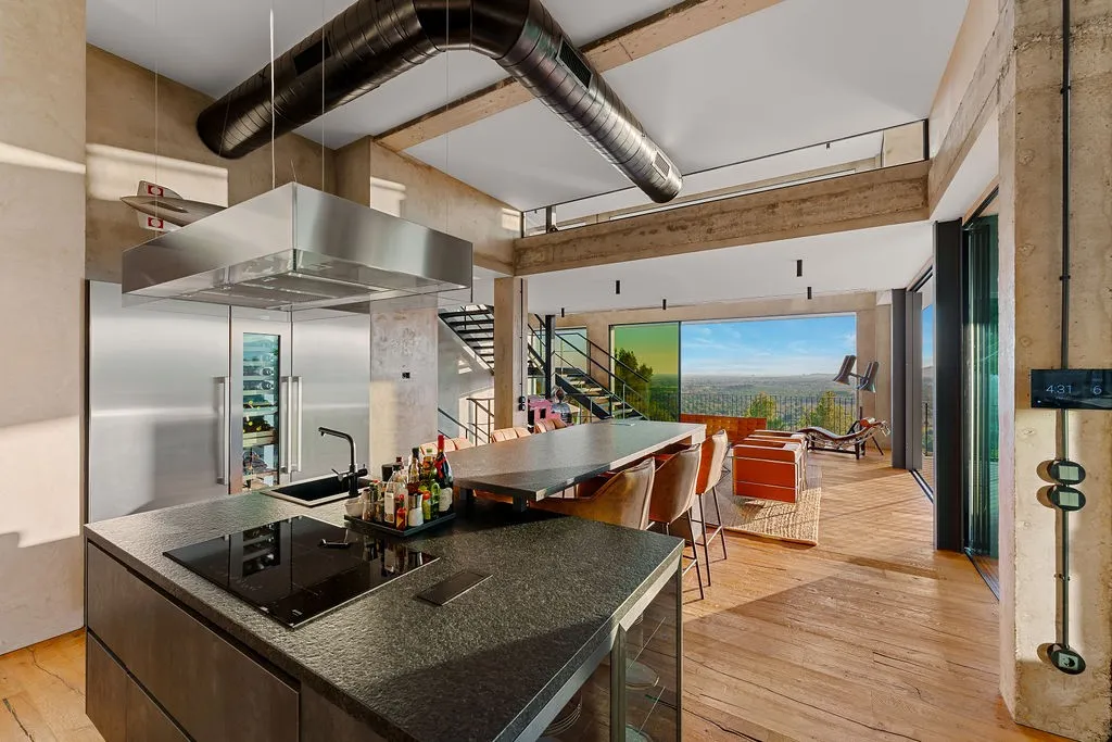 Spektakulær "Bauhaus Loft Design"-villa med udsigt over Palmabugten-11