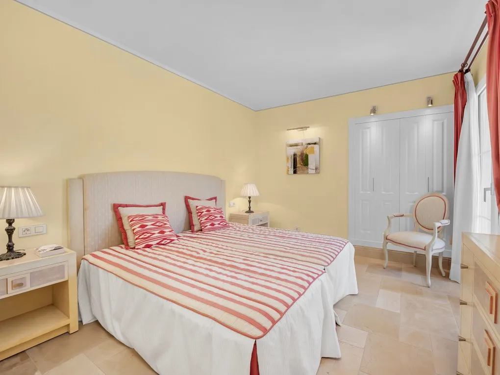 Ground floor Apartment in luxury complex-9