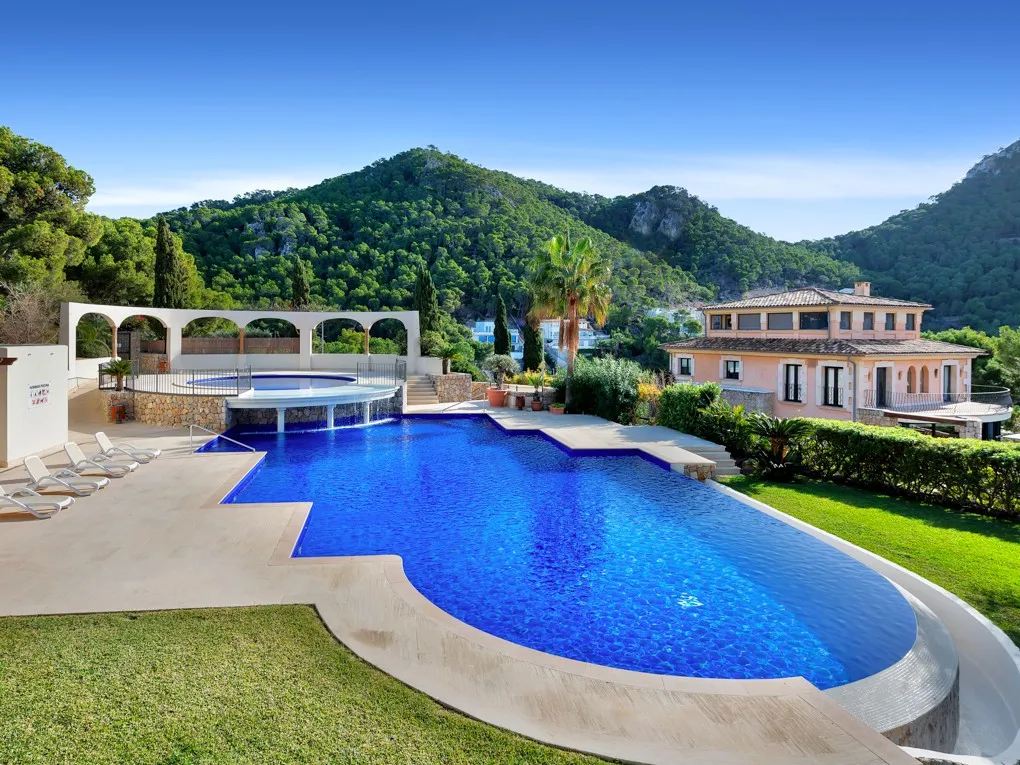 Erdgeschoss Apartment in Luxusanlage-13