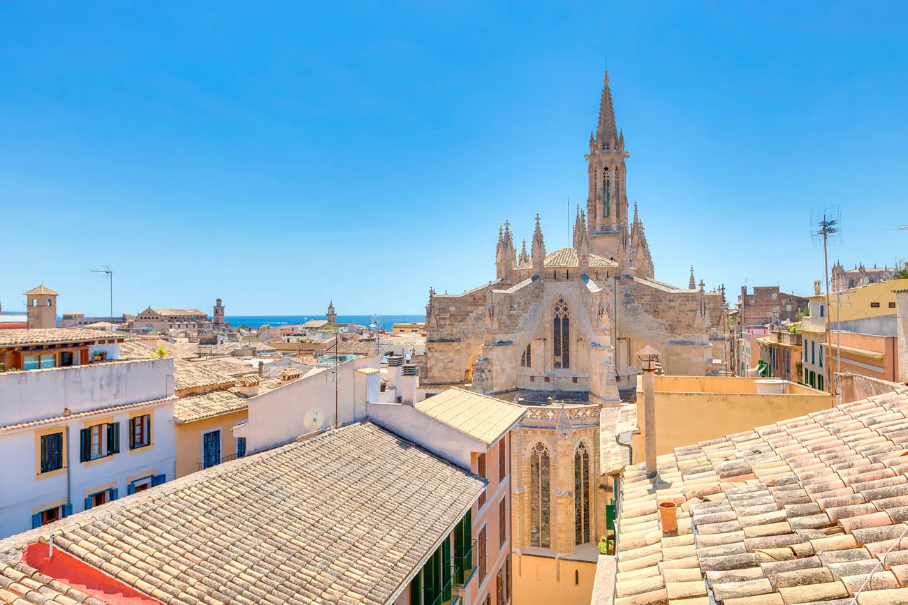 Gemütliche Wohnung mit Balkonen und Gemeinschaftsterrasse für Kurzzeitmiete bei Santa Eulalia-6