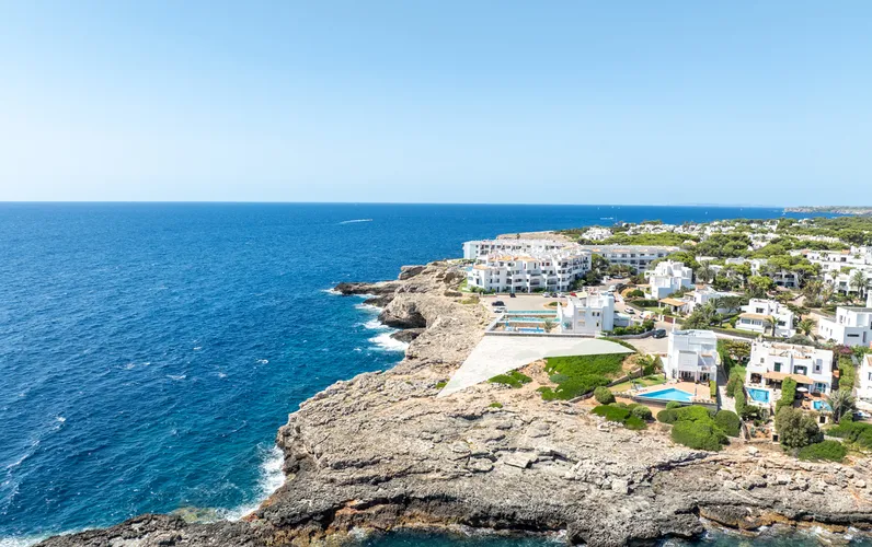 Terreno edificable en primera línea de mar