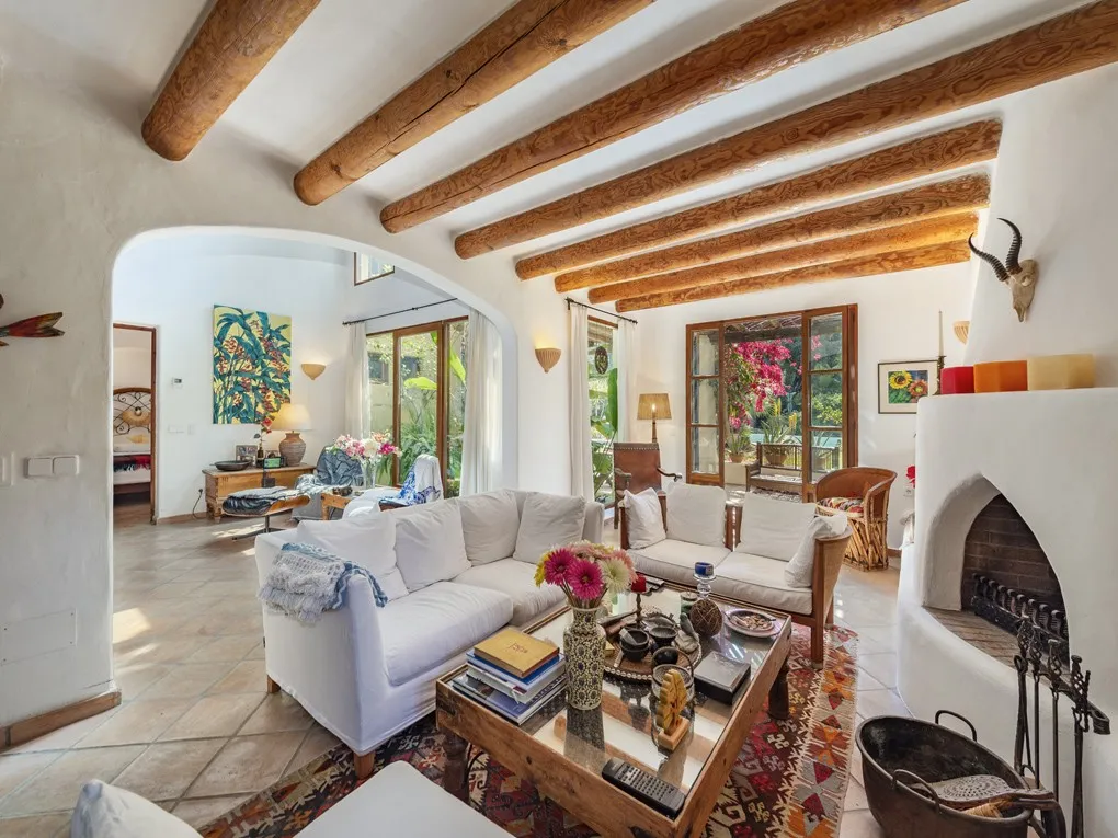 Villa met zwembad en zeezicht te koop in Mallorca Noord - Bonaire-7