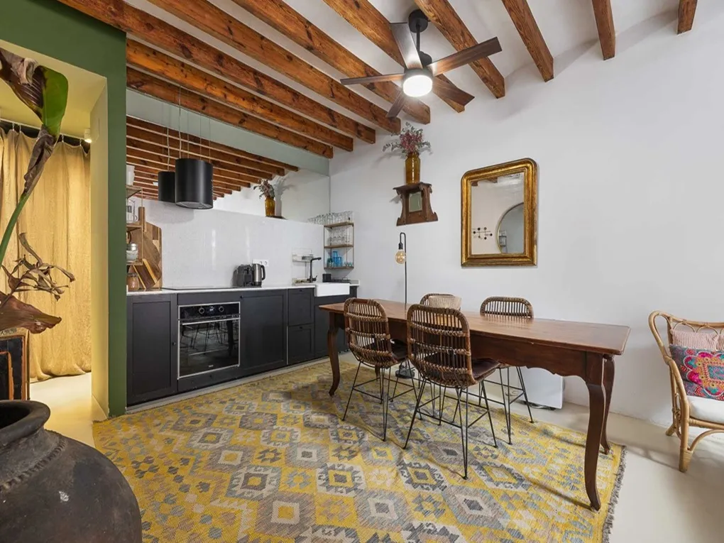 Gezellige artistieke studio op een perfecte locatie-4