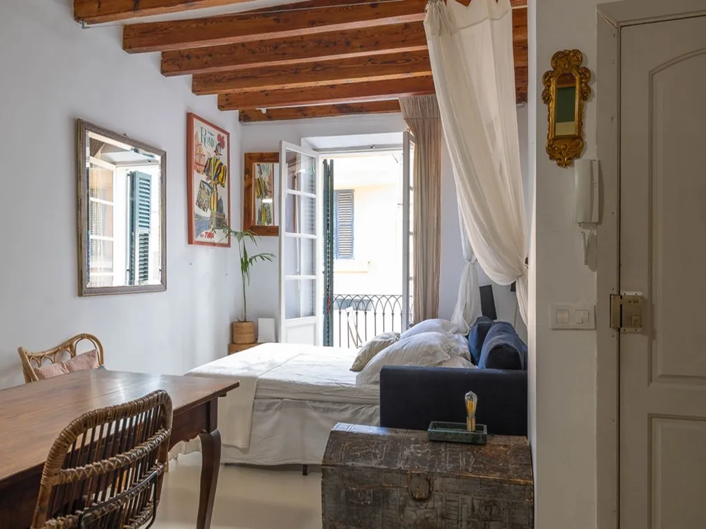 Gezellige artistieke studio op een perfecte locatie-2