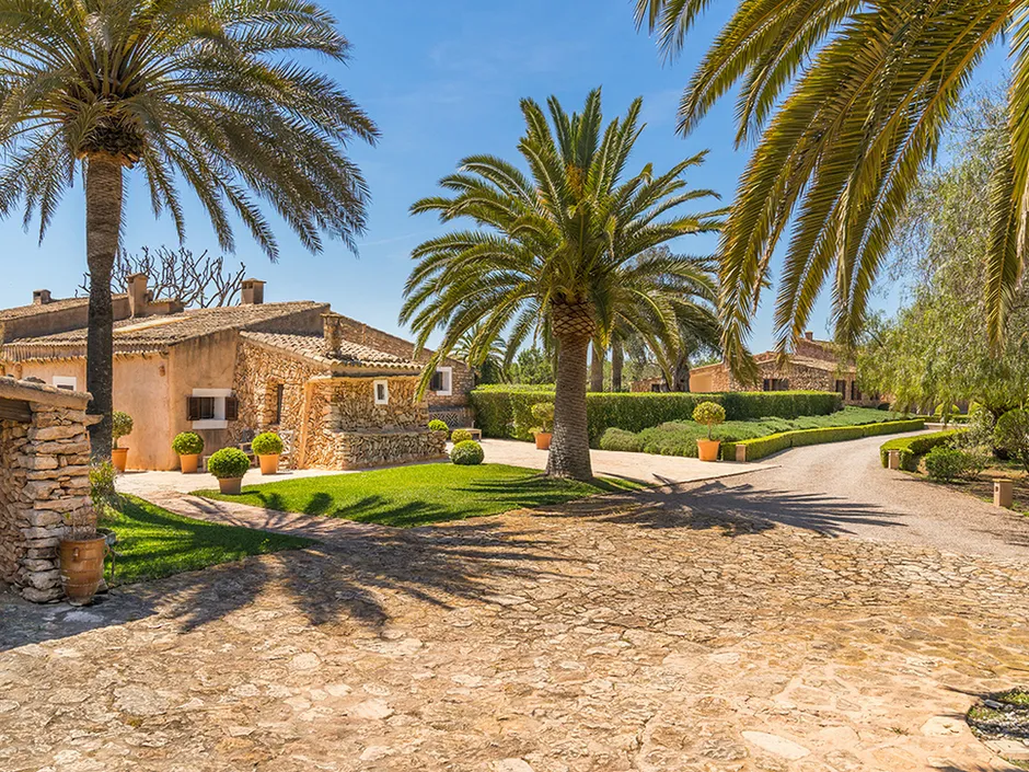 Finca Anwesen mit traumhaftem Garten-22