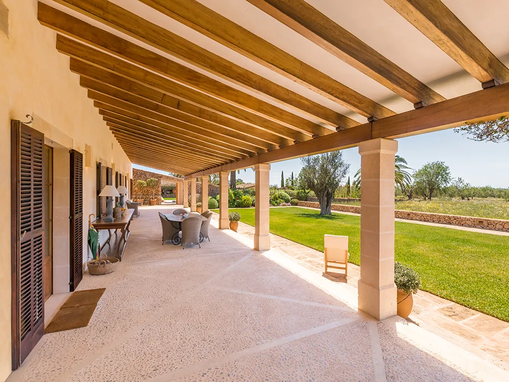 Charming finca estate with beautiful garden-15