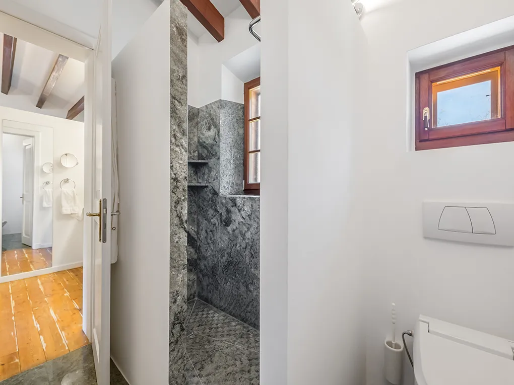 Charming finca estate with beautiful garden-18