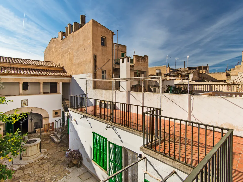 Stilfuld herregård i centrum af Llucmajor-12