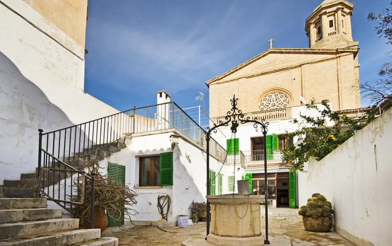 Maison de maître de style dans le centre de Llucmajor