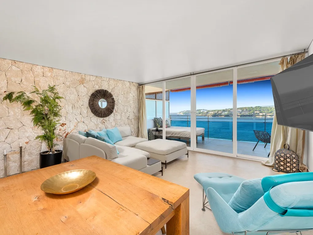 First line dream apartment  – exclusive mediterranean views-1