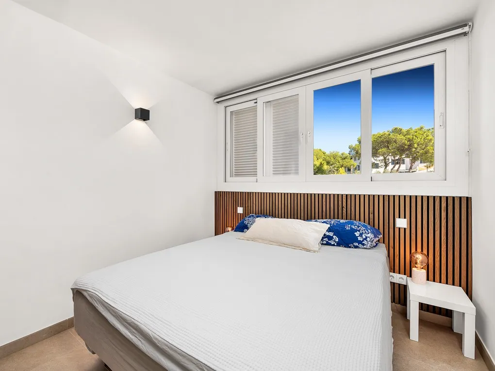 First line dream apartment  – exclusive mediterranean views-7