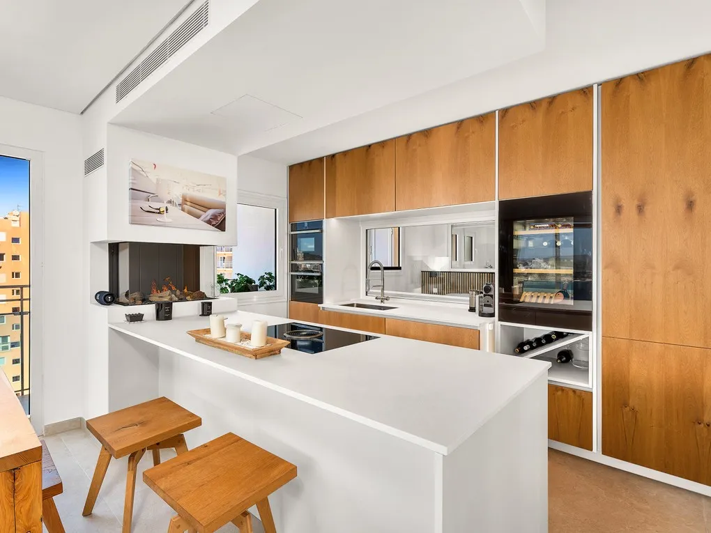 First line dream apartment  – exclusive mediterranean views-3