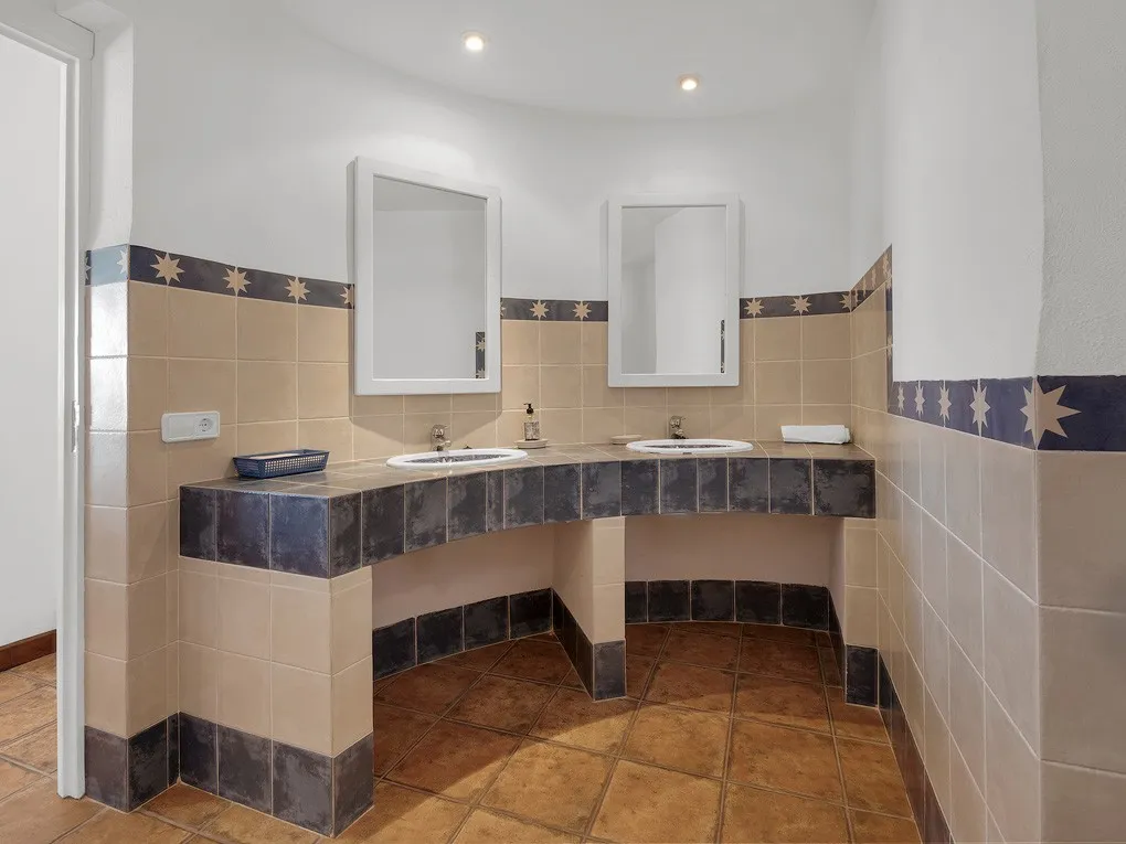 Posizione privilegiata vicino alla spiaggia-9