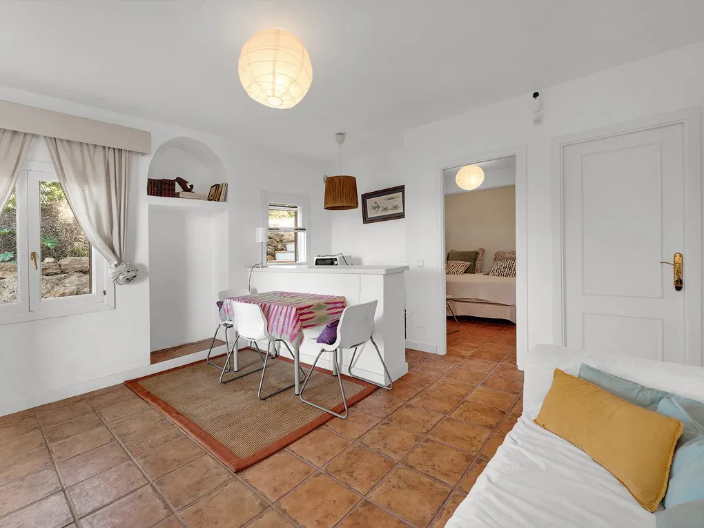 Bevoorrechte locatie bij het strand-14