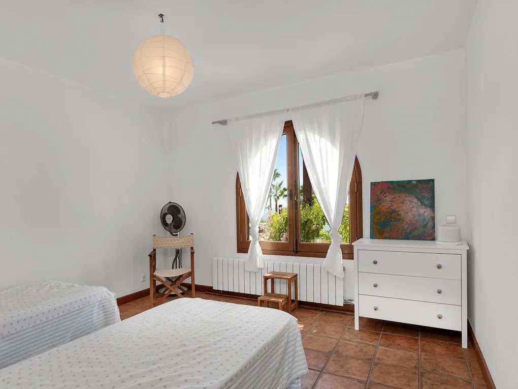 Bevoorrechte locatie bij het strand-12