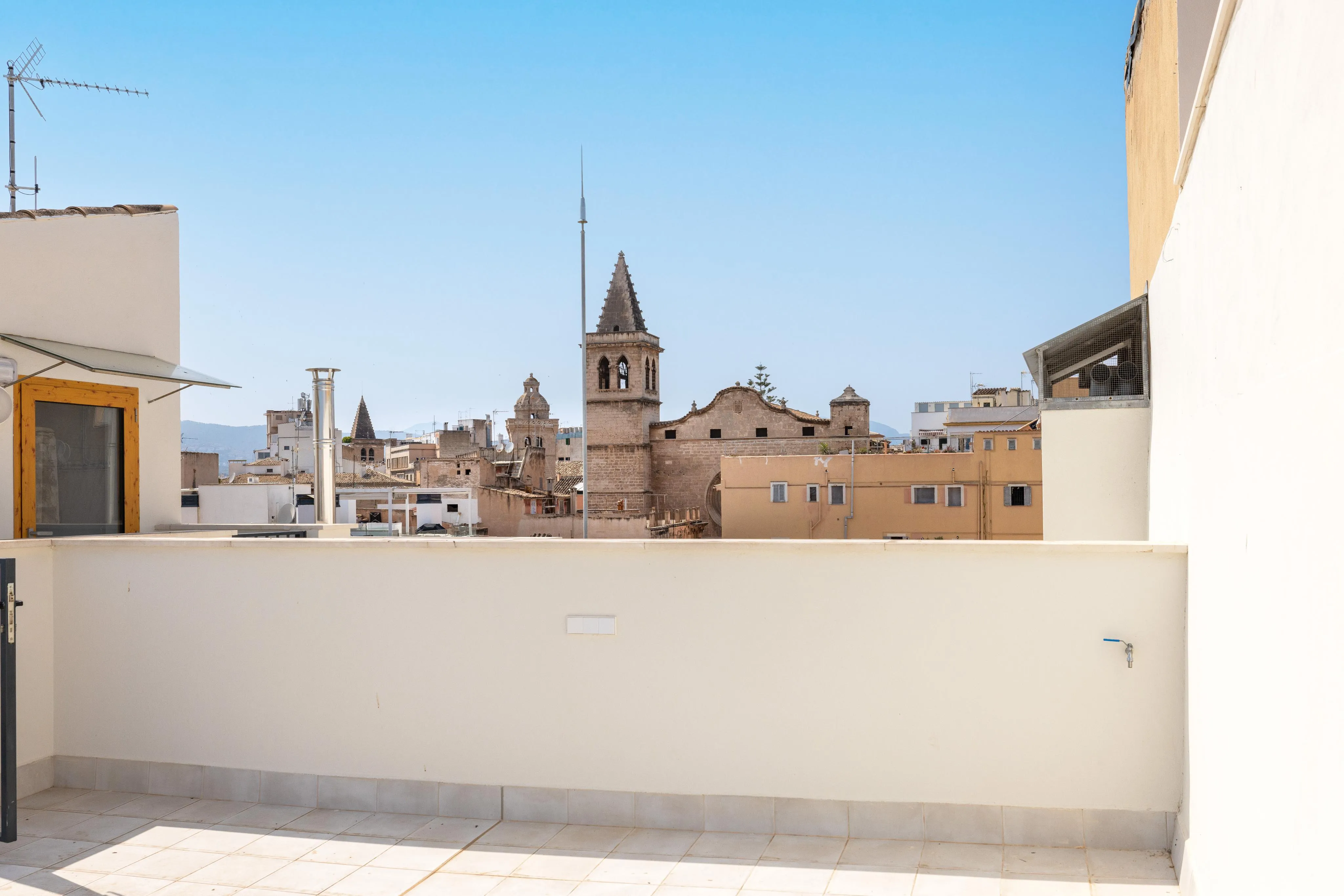 Précieux penthouse récemment construit avec terrasse et parking à Palma de Mallorca, Old Town-14