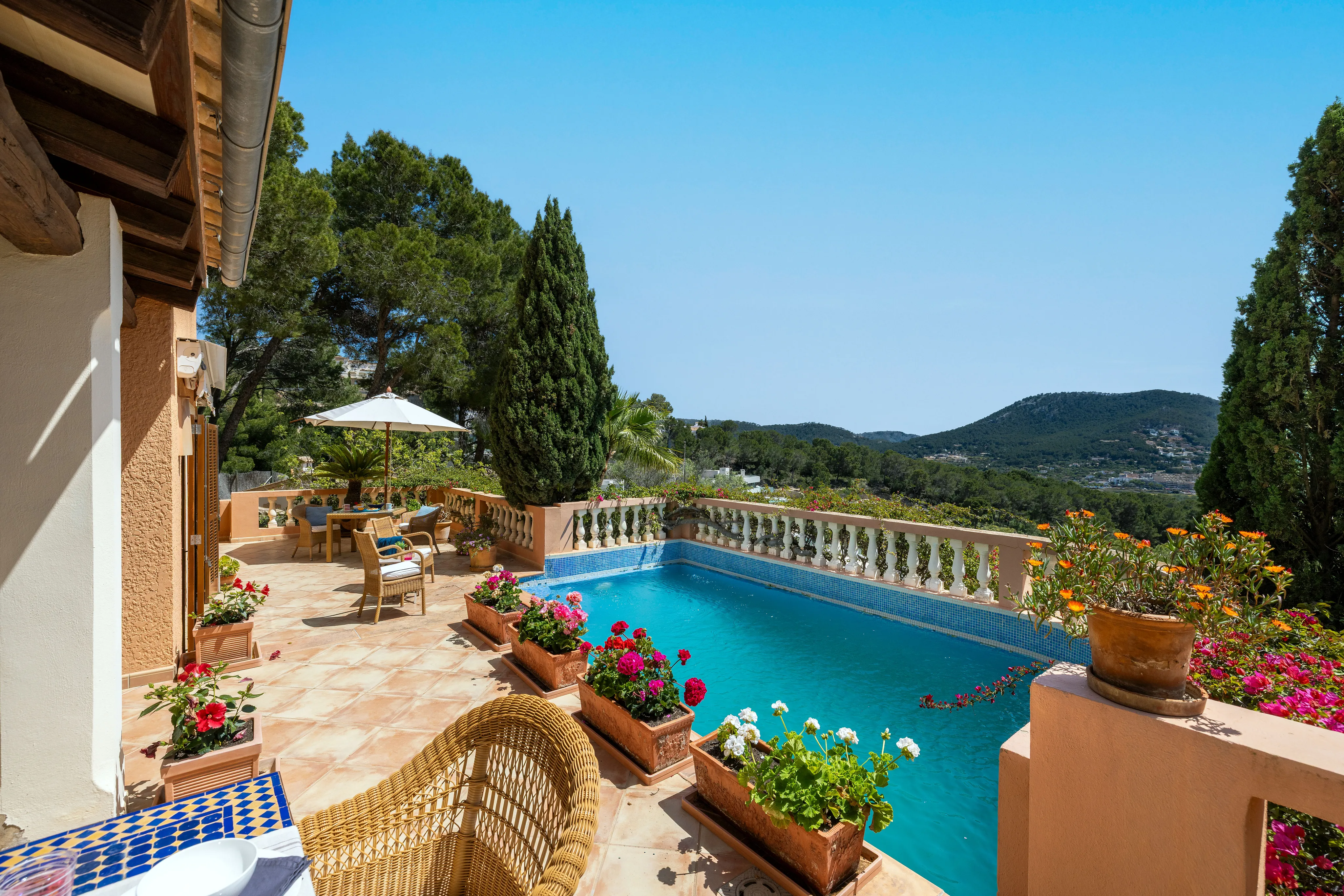 Vila mediterrània amb vista al port-25