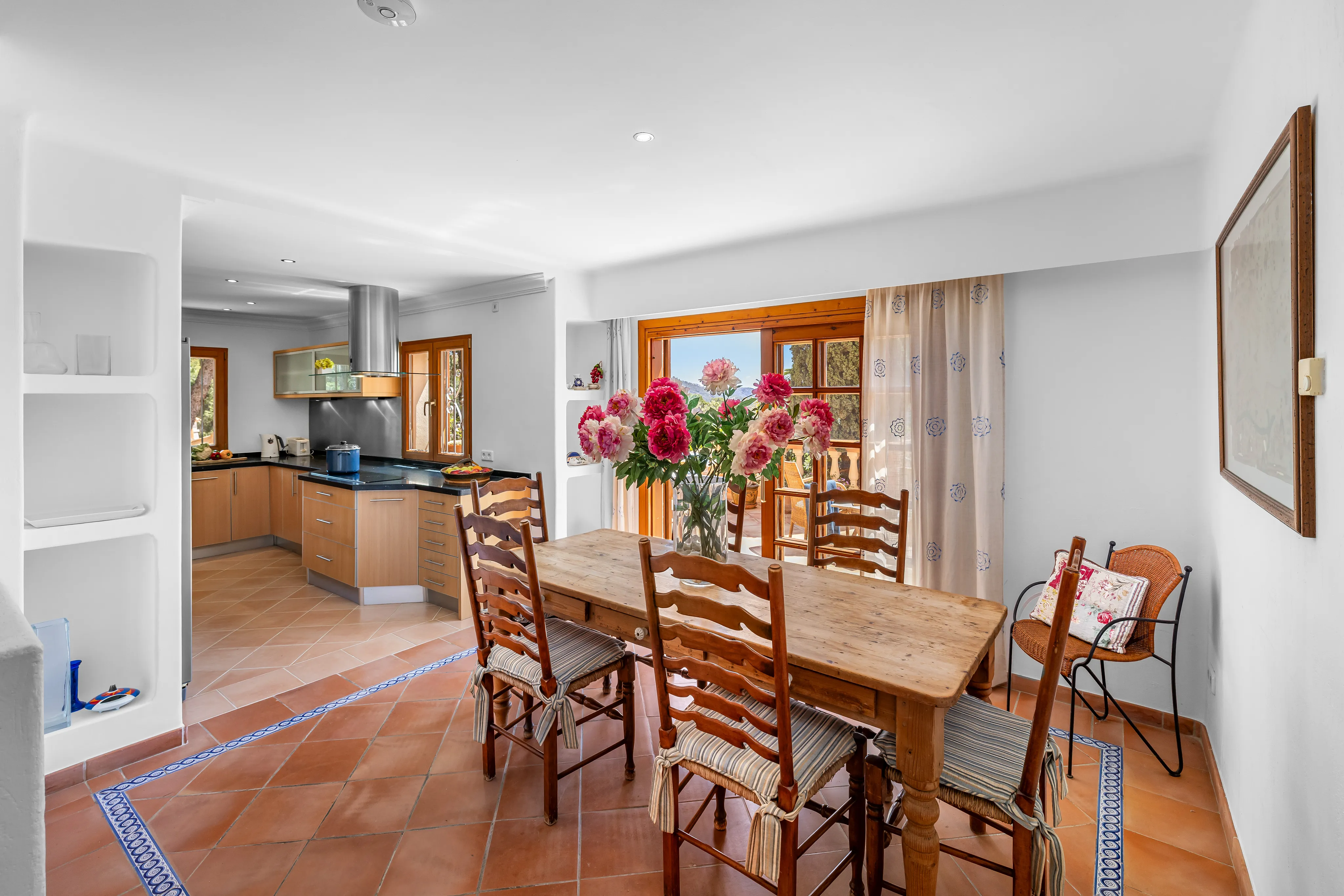 Vila mediterrània amb vista al port-14