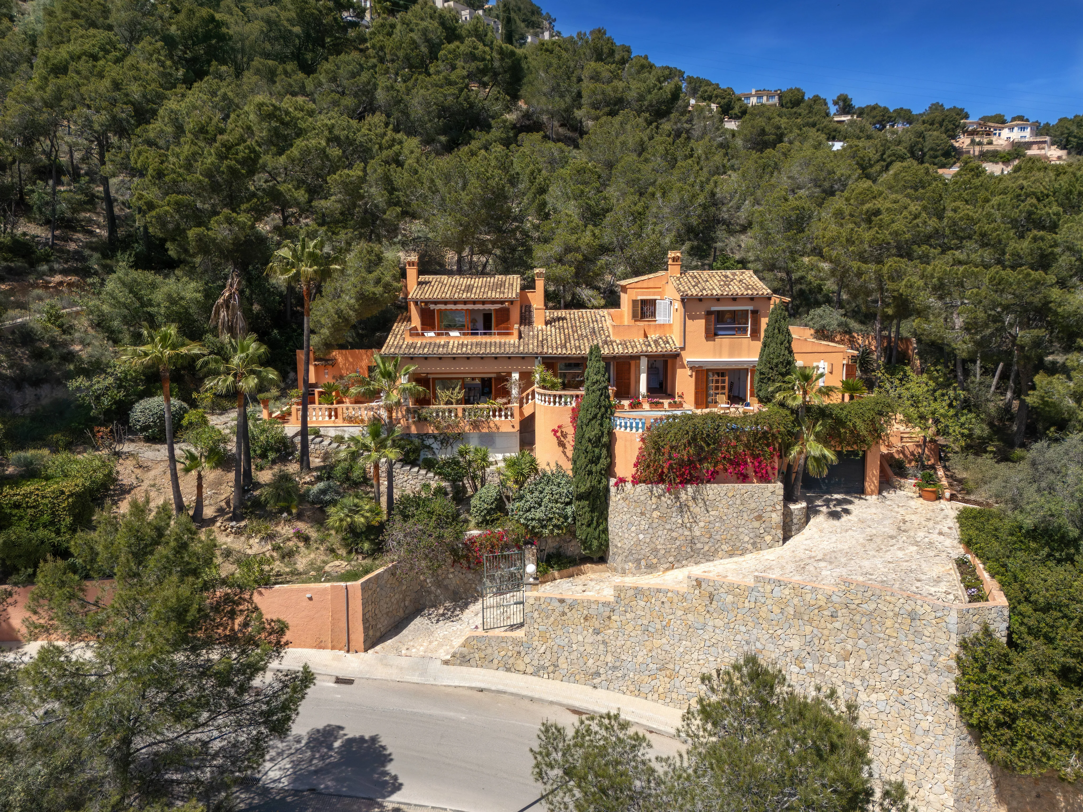 Vila mediterrània amb vista al port-23