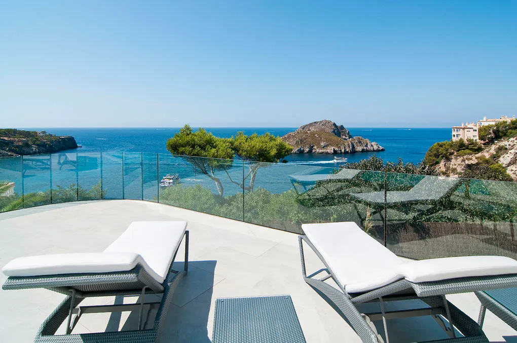 Exclusieve villa met zeezicht in mediterraan-moderne stijl in Santa Ponsa-4