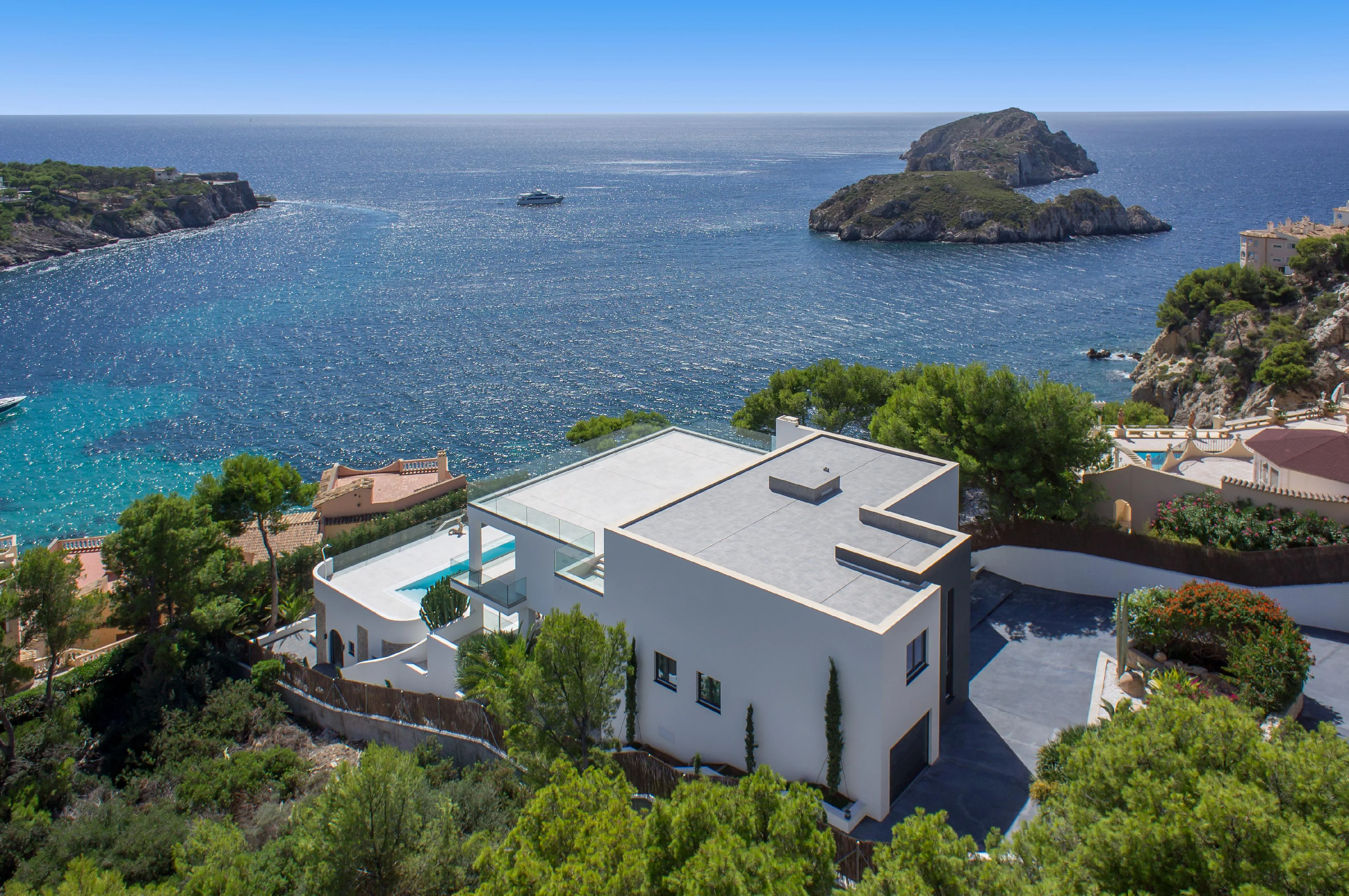 Exclusieve villa met zeezicht in mediterraan-moderne stijl in Santa Ponsa-11