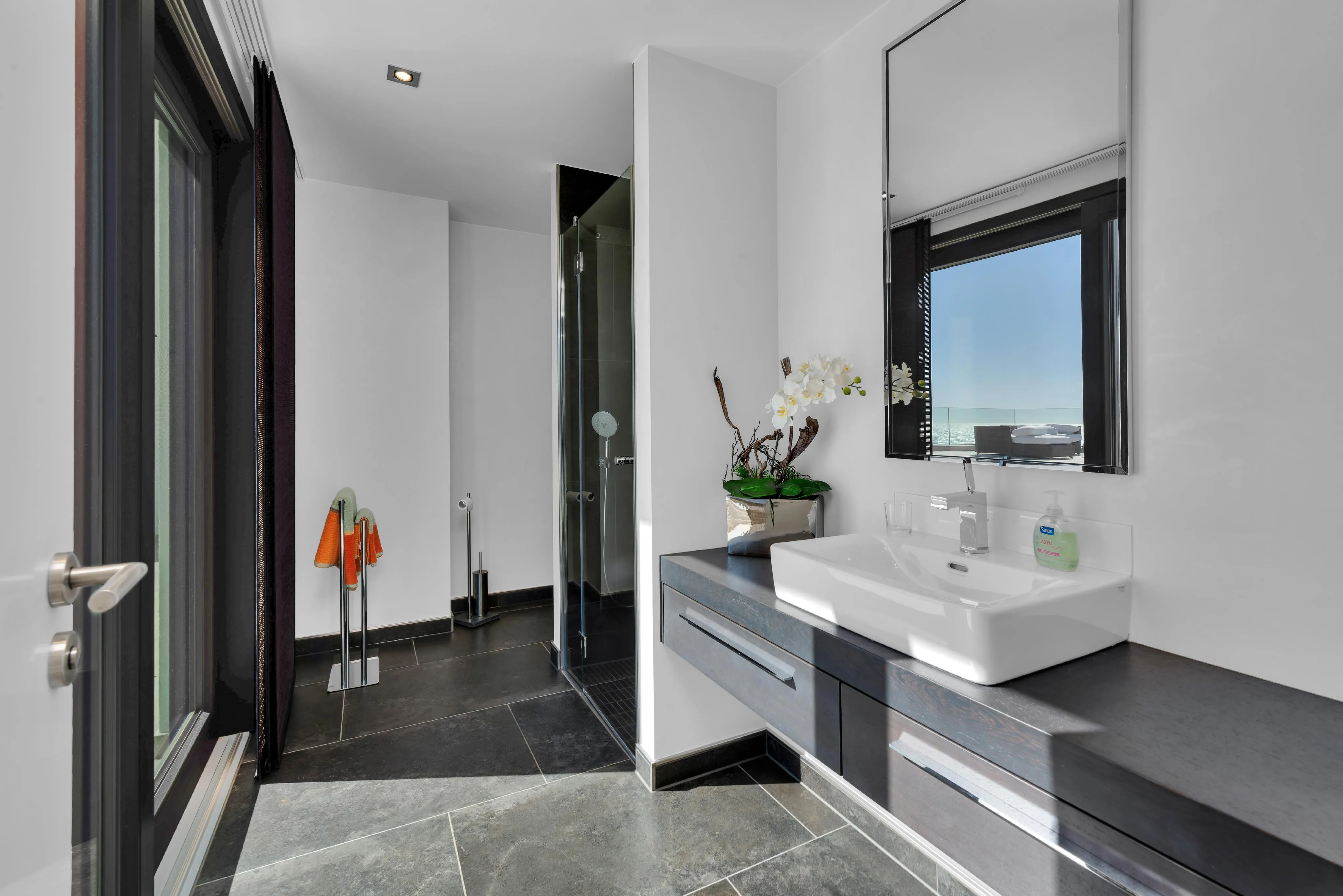 Exclusiva vila d'estil mediterrani modern amb vista al mar a Santa Ponsa-13