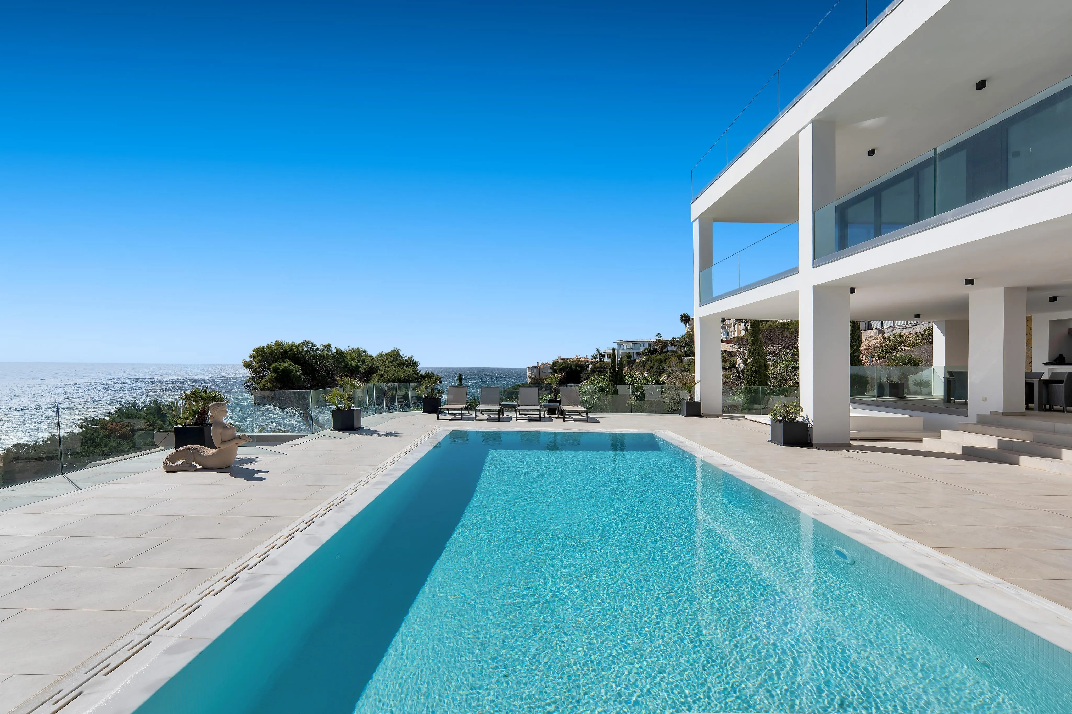 Exclusiva vila d'estil mediterrani modern amb vista al mar a Santa Ponsa-9