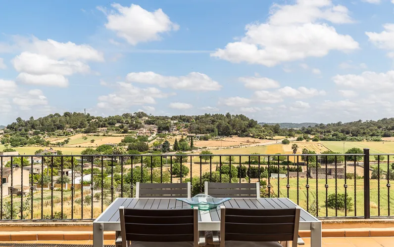 Rækkehus med udlejningslicens i Sineu