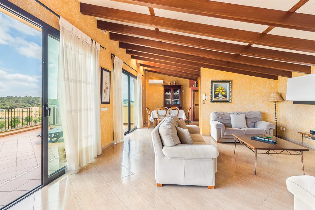 Rækkehus med udlejningslicens i Sineu-4