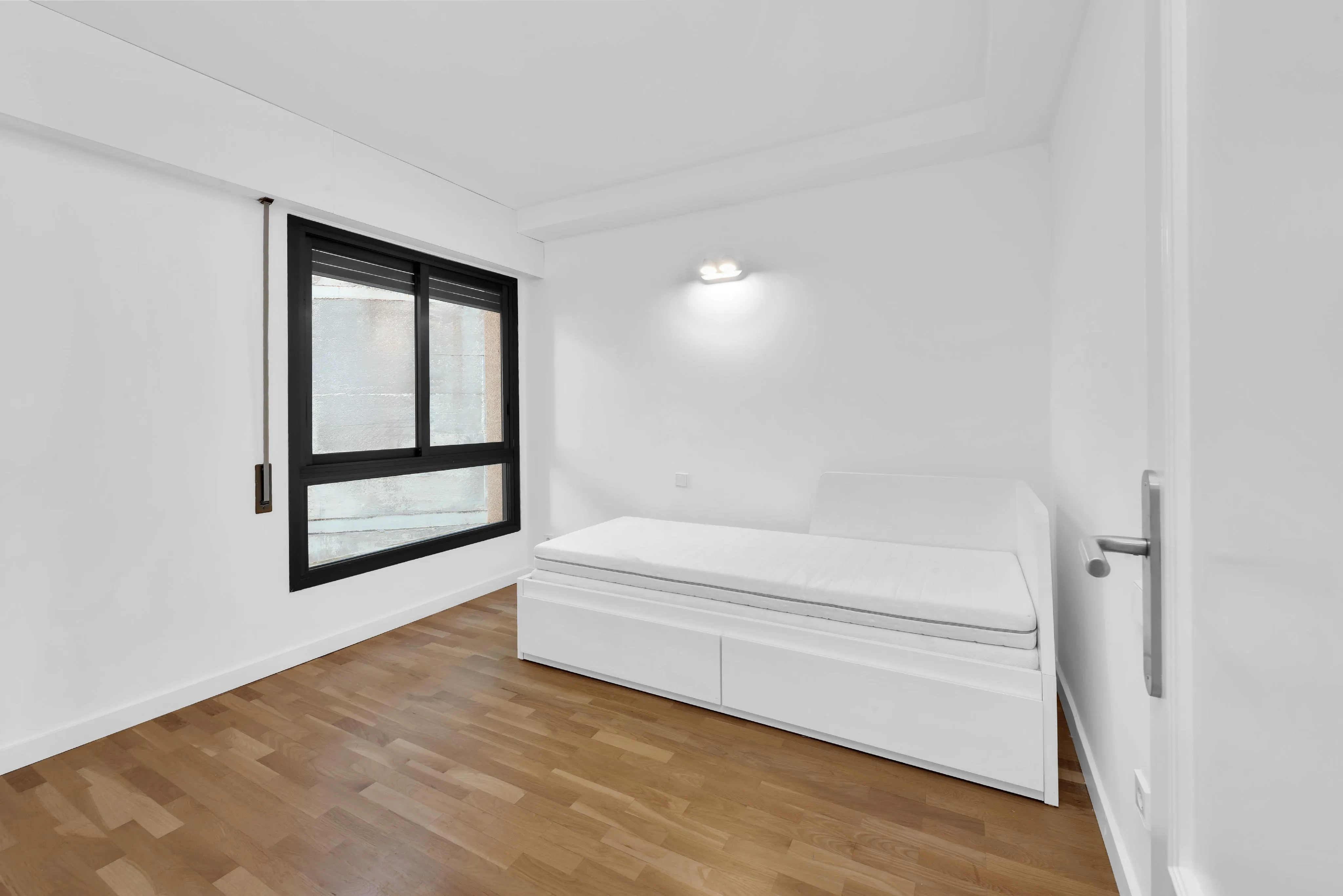 Viure entre la mar, els iots i l'ambient mediterrani-11