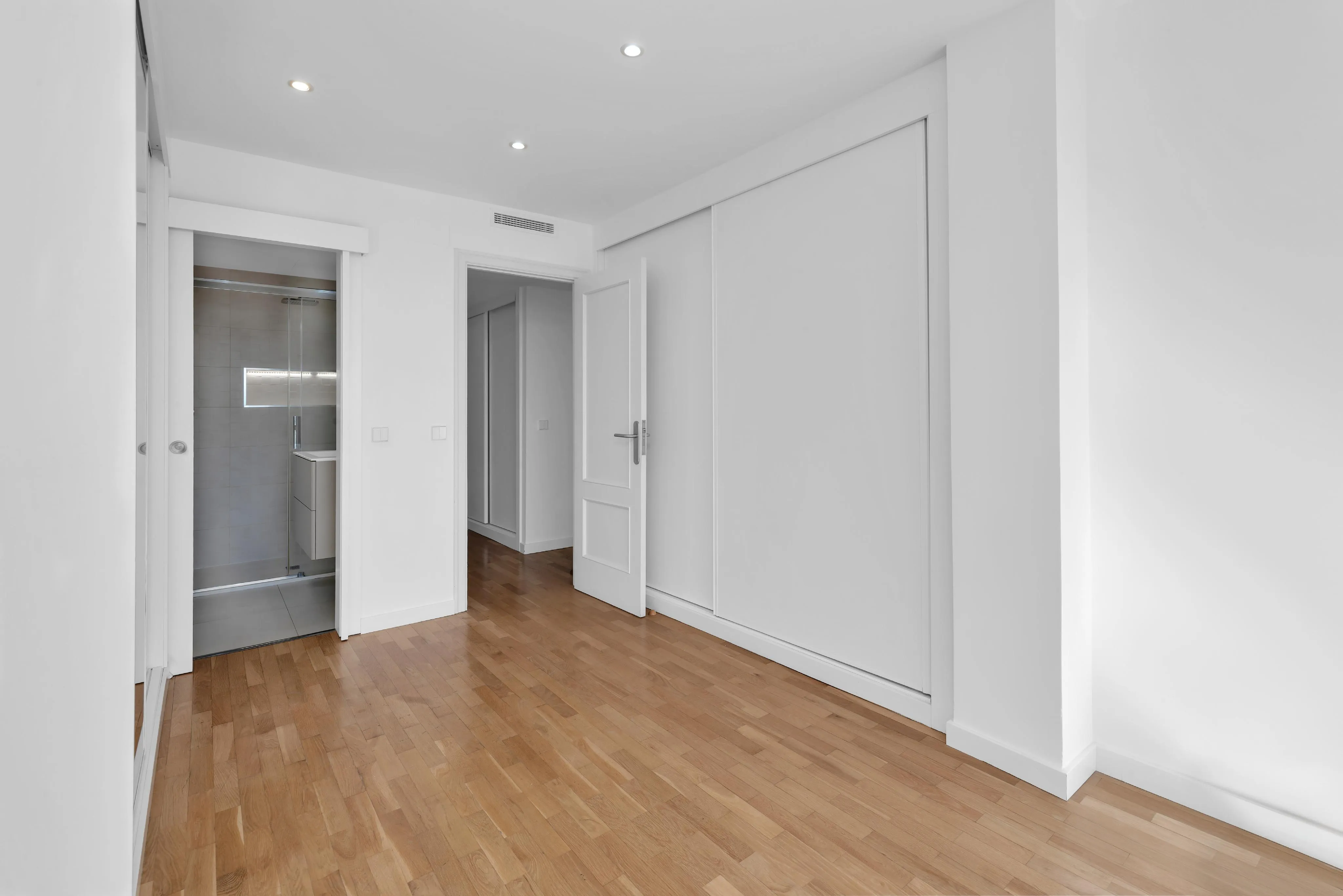 Viure entre la mar, els iots i l'ambient mediterrani-9